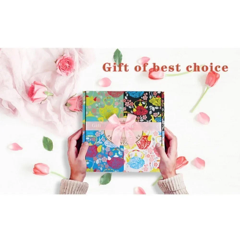 Enjoy Your Life 4 Pack Floral Scented Candles Gift Set NWT